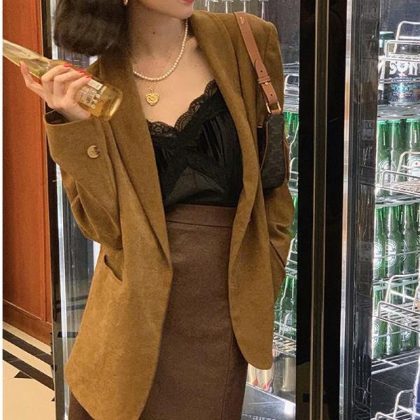 women's suits & blazers zcwxm vintage women blazer 2021 autumn winter elegant decorative coat ladies pocket formal japanese jackets not, White;black
women's suits & blazers zcwxm vintage women blazer 2021 autumn winter elegant decorative coat ladies pocket formal japanese jackets not, White;black