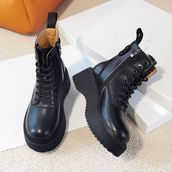 leather thick martin women's 2021 autumn and winter net red high rubber non slip soled damp boots, Black
leather thick martin women's 2021 autumn and winter net red high rubber non slip soled damp boots, Black
