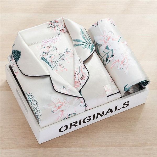 pajamas suit solid homewear satin womens sleepwears spring autumn nightwear sleep set intimate lingerie print sleepwear pyjamas, Black;red
pajamas suit solid homewear satin womens sleepwears spring autumn nightwear sleep set intimate lingerie print sleepwear pyjamas, Black;red