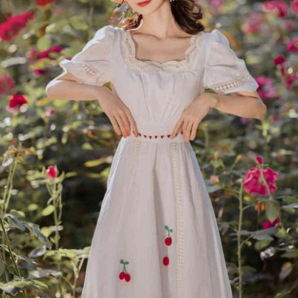 dress vintage square turtleneck elegant women's high waist a summer line beach party short sleeve embroidered es, Black;gray
dress vintage square turtleneck elegant women's high waist a summer line beach party short sleeve embroidered es, Black;gray