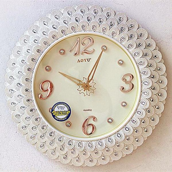 wall clocks retro diamond clock european style swing living room simple fashion watch bedroom silent quartz
wall clocks retro diamond clock european style swing living room simple fashion watch bedroom silent quartz