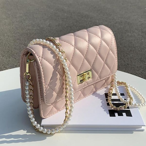 evening bags brand designer women pearl chain small flap crossbody bag 2021 summer blue pink shoulder handbags pu leather
evening bags brand designer women pearl chain small flap crossbody bag 2021 summer blue pink shoulder handbags pu leather