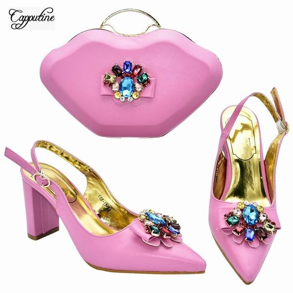 dress shoes fashionable pink high heel pointed toe sandal and bag set perfect matching for lady 688-17 height 8.5cm, Black
dress shoes fashionable pink high heel pointed toe sandal and bag set perfect matching for lady 688-17 height 8.5cm, Black