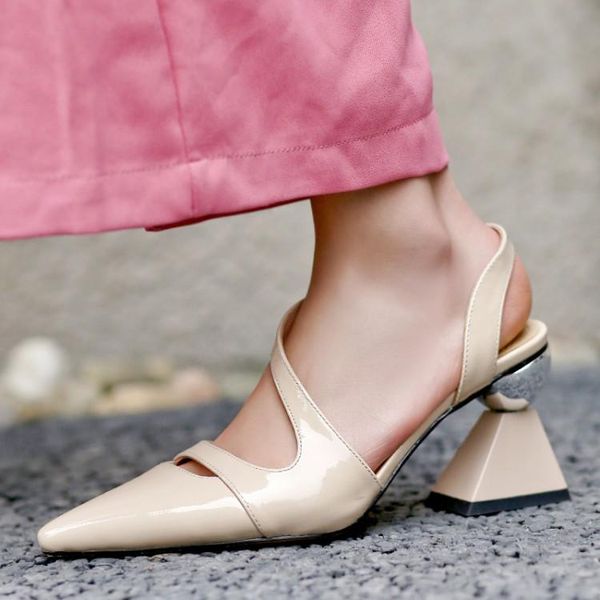 trendy design strange style high heel pointy slingbacks shiny leather nude pumps women career shoes plus size dress, Black
trendy design strange style high heel pointy slingbacks shiny leather nude pumps women career shoes plus size dress, Black