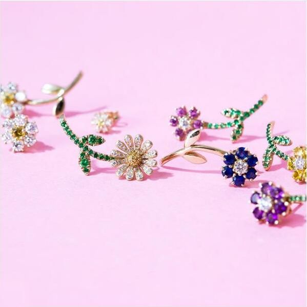 stud spring arrived jewelry bloom flower studs double sided green leaves women girl gorgeous earring, Golden;silver
stud spring arrived jewelry bloom flower studs double sided green leaves women girl gorgeous earring, Golden;silver