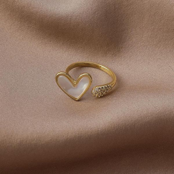 wedding rings fashion metal copper heart-shaped ring female retro open banquet jewelry accessories, Slivery;golden
wedding rings fashion metal copper heart-shaped ring female retro open banquet jewelry accessories, Slivery;golden