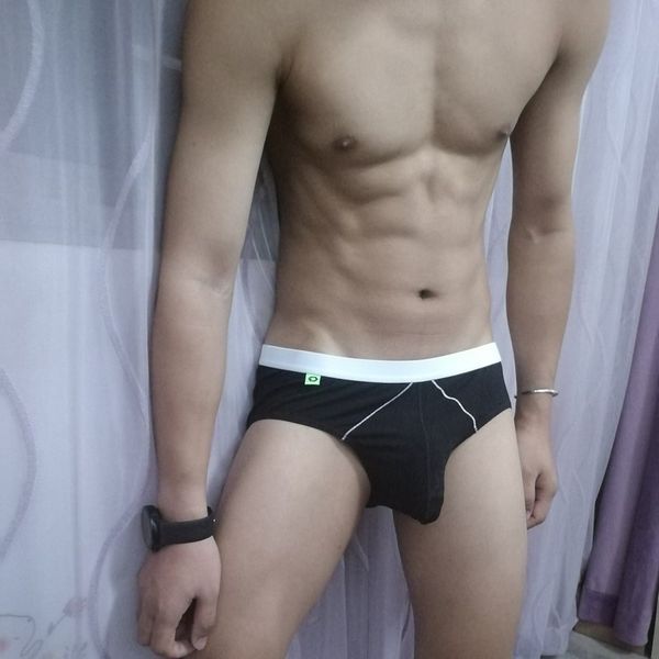95% cotton bag low waist men's u-shaped underwear bullet separation shock, Black;white
95% cotton bag low waist men's u-shaped underwear bullet separation shock, Black;white