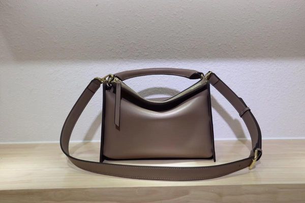 evening bags women's bag 2021 commuter temperament soft leather shoulder messenger luxury handbags women designer
evening bags women's bag 2021 commuter temperament soft leather shoulder messenger luxury handbags women designer