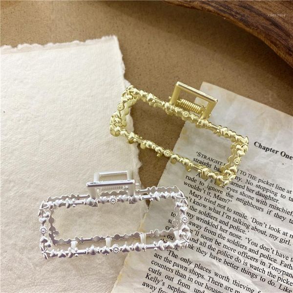 women geometric hair claw solid color crab retro rectangle shape clips accessories large size hairpin1
women geometric hair claw solid color crab retro rectangle shape clips accessories large size hairpin1