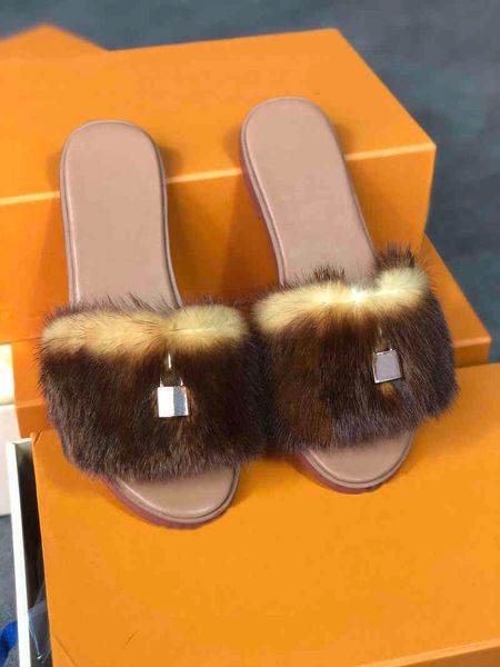 women slides latest fashion slippers lock it flat mules mink fur sandals genuine leather summer flip flops beach party with box, Black
women slides latest fashion slippers lock it flat mules mink fur sandals genuine leather summer flip flops beach party with box, Black