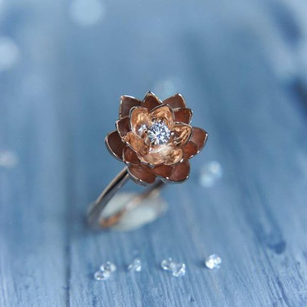 wedding rings 2021 white cubic zirconia lotus flower shape for women girls finger jewelry valentine's day gifts wholesale, Slivery;golden
wedding rings 2021 white cubic zirconia lotus flower shape for women girls finger jewelry valentine's day gifts wholesale, Slivery;golden