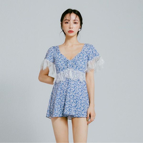 one-piece suits bathing suit women one piece beach wear swimsuit 2021 push up clothes white cover neck floral print polyester sierra surfer
one-piece suits bathing suit women one piece beach wear swimsuit 2021 push up clothes white cover neck floral print polyester sierra surfer