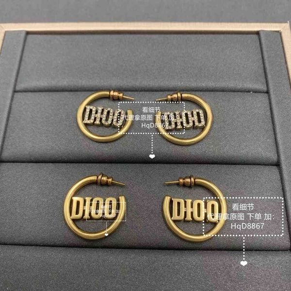 design jewelry letter women's ins full of brick brass high-grade exquisite workmanship earrings, Silver
design jewelry letter women's ins full of brick brass high-grade exquisite workmanship earrings, Silver