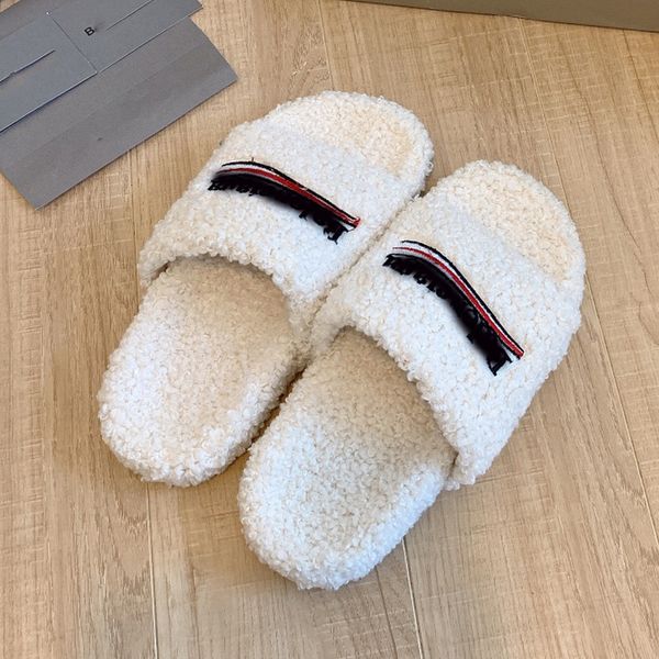 2021 new autumn b home net red letter versatile embroidered lambs wool flat slippers women's shoes, Black
2021 new autumn b home net red letter versatile embroidered lambs wool flat slippers women's shoes, Black