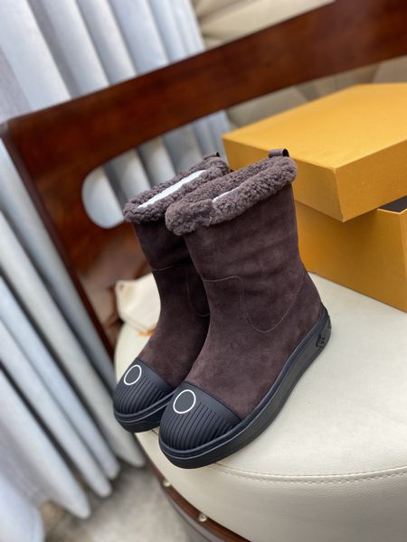 luxury 2021 new designer shell head leather snow boots sheep curly mid-calf wild comfortable size 35-40, Black
luxury 2021 new designer shell head leather snow boots sheep curly mid-calf wild comfortable size 35-40, Black