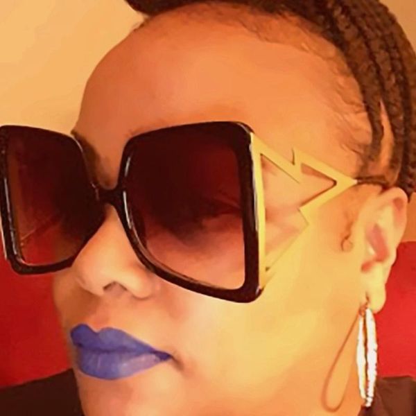 sunglasses oversized bow hollow style chic big wide bent legs women sun glasses female retro frame square shades eyewear es, White;black
sunglasses oversized bow hollow style chic big wide bent legs women sun glasses female retro frame square shades eyewear es, White;black