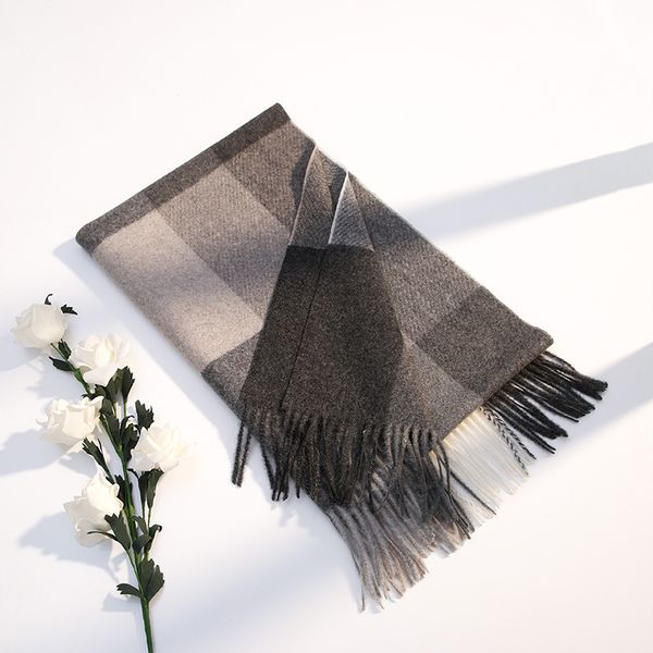 shawls autumn and winter womens wool large six grid warm shawl thickened scarf wholesale, Blue;gray
shawls autumn and winter womens wool large six grid warm shawl thickened scarf wholesale, Blue;gray