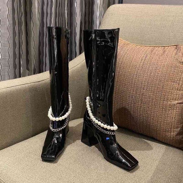 boots women's boots, children's leather boots patent high heels, square toe, pearl chain, thin and thin. 12em, Black
boots women's boots, children's leather boots patent high heels, square toe, pearl chain, thin and thin. 12em, Black