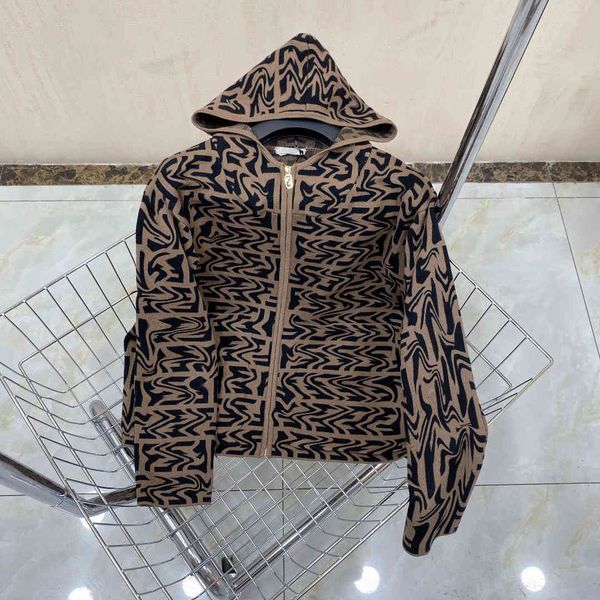 21ss winter women casual hoodies coat wool knit zipper hoodie jackets super warm double f letter logo brand female designer clothes wholesal, Black
21ss winter women casual hoodies coat wool knit zipper hoodie jackets super warm double f letter logo brand female designer clothes wholesal, Black