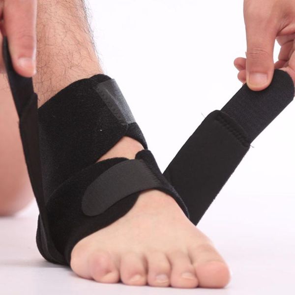 ankle support 1 pcs sports adjustable breathable elastic brace guard protector basketball football safety sleeve, Blue;black
ankle support 1 pcs sports adjustable breathable elastic brace guard protector basketball football safety sleeve, Blue;black