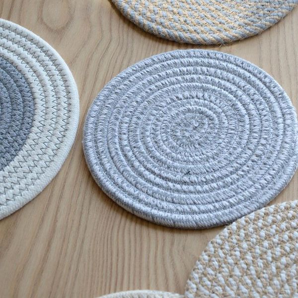 mats & pads 4 pcs round knitting cup heat resistant cotton rope dining table plate mat protects from burnt out 18/24cm clh@8
mats & pads 4 pcs round knitting cup heat resistant cotton rope dining table plate mat protects from burnt out 18/24cm clh@8