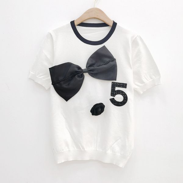 sweater knit 2021 early spring women's pullover round neck short sleeve bow splicing s digital beading thin top, White;black
sweater knit 2021 early spring women's pullover round neck short sleeve bow splicing s digital beading thin top, White;black