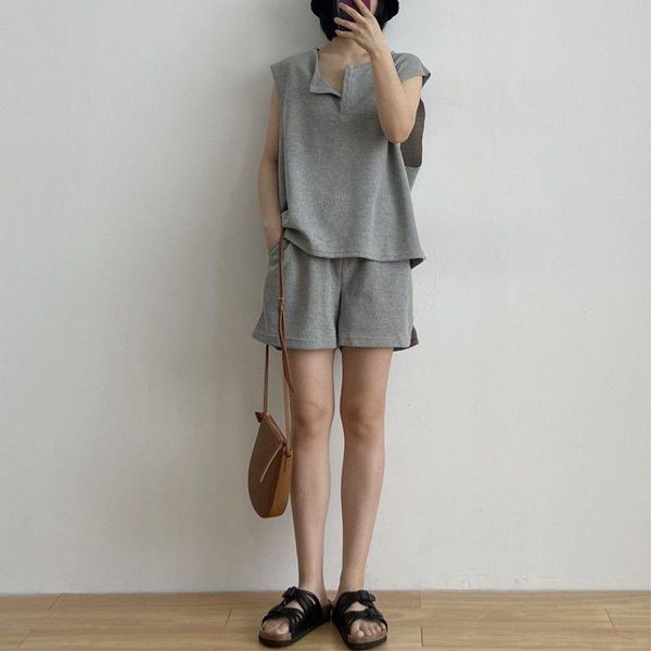 gym clothing waffle casual sleeveless t-shirt suit girl summer cotton vest loose wide-leg sports shorts yoga fitness two-piece, White;black
gym clothing waffle casual sleeveless t-shirt suit girl summer cotton vest loose wide-leg sports shorts yoga fitness two-piece, White;black