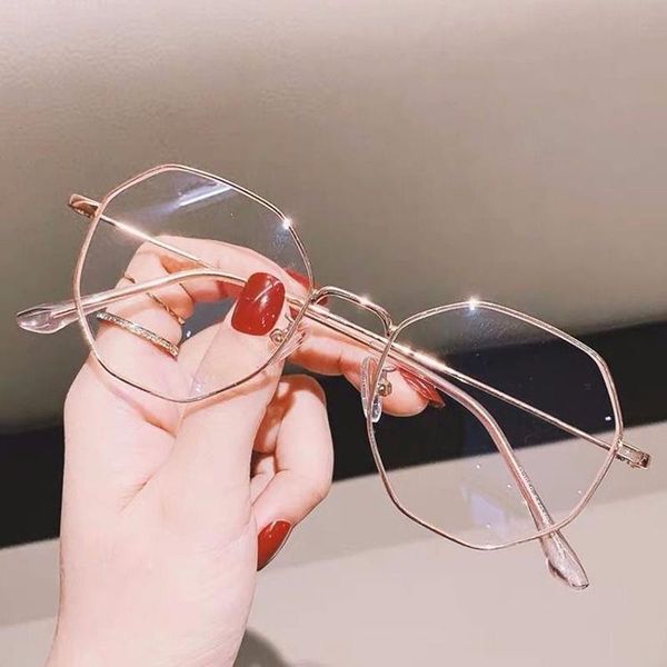 sunglasses trendy anti-blue light radiation glasses for women man polygonal metal thin full frame flat lens eyeglass students, White;black
sunglasses trendy anti-blue light radiation glasses for women man polygonal metal thin full frame flat lens eyeglass students, White;black