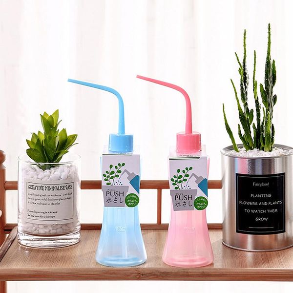 watering equipments 250ml pot long curved transparent water bottle liquid container spray kettle
watering equipments 250ml pot long curved transparent water bottle liquid container spray kettle