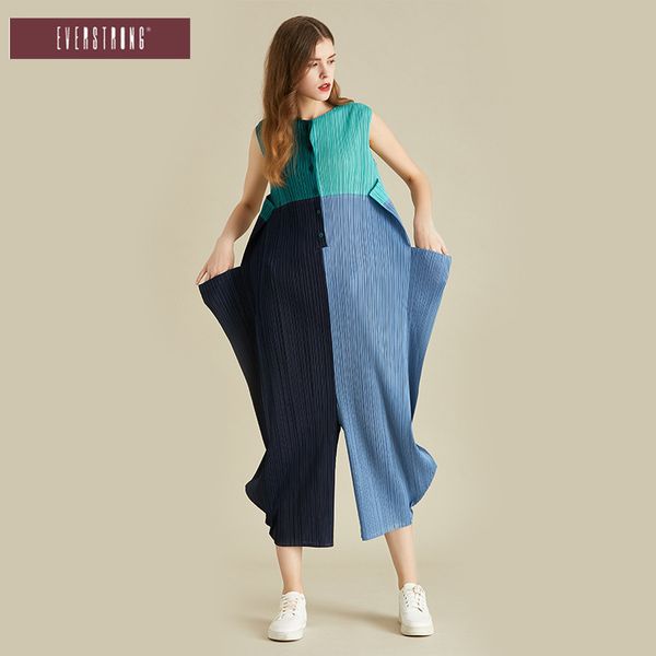 summer new cotton and linen patchwork striped loose plus size suit slim short-sleeved fashion jumpsuits 210421, Black;white
summer new cotton and linen patchwork striped loose plus size suit slim short-sleeved fashion jumpsuits 210421, Black;white