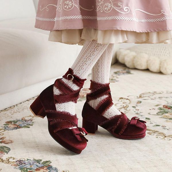 boots 2021 japanese original lolita high heel shoes thick tea party girl cute single bow student lo niang, Black
boots 2021 japanese original lolita high heel shoes thick tea party girl cute single bow student lo niang, Black