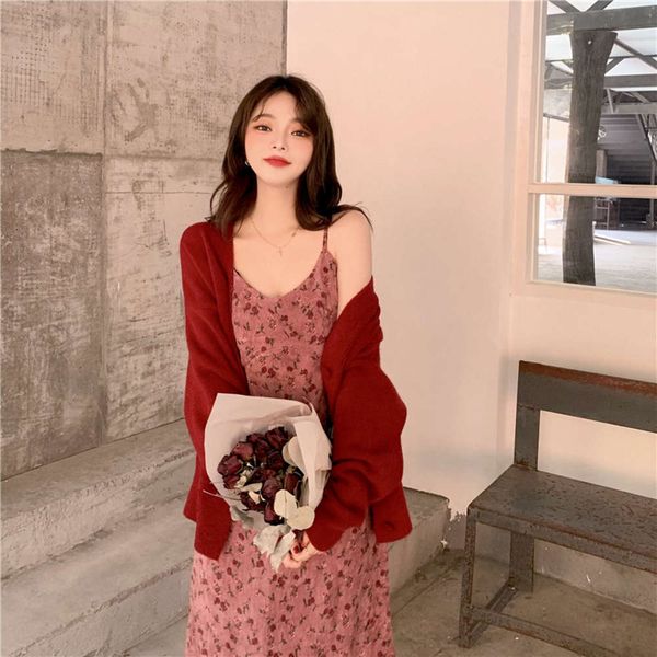 party dresses floral 2021 fashion french gentle style suspender skirt summer medium length temperament dress z663, White;black
party dresses floral 2021 fashion french gentle style suspender skirt summer medium length temperament dress z663, White;black