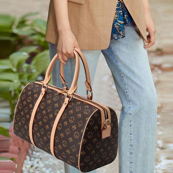 fashion travel bag bucket large capacity men women luggage zipper hidden sports handbag fitness diagonal pillow duffel bags
fashion travel bag bucket large capacity men women luggage zipper hidden sports handbag fitness diagonal pillow duffel bags