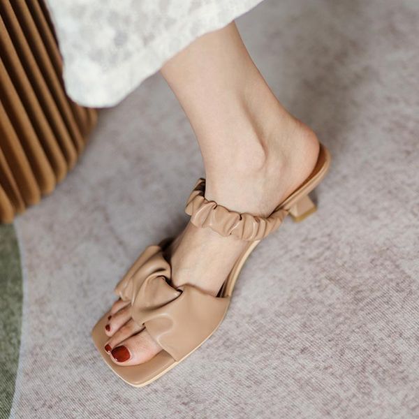 slippers africa luxury high heels women beautiful summer women's fold fashion sandals at home, Black
slippers africa luxury high heels women beautiful summer women's fold fashion sandals at home, Black