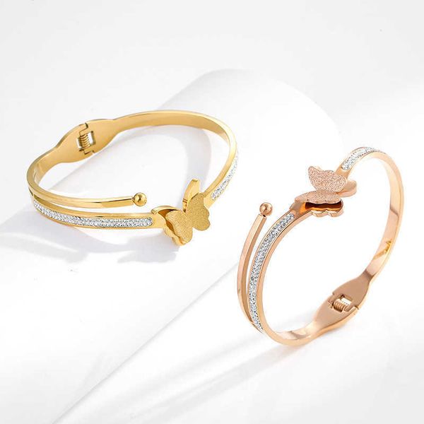 charm fashion independent aesthetics butterfly flower spring stainless steel jewelry rose gold bracelet girl's day gift q0717, Black
charm fashion independent aesthetics butterfly flower spring stainless steel jewelry rose gold bracelet girl's day gift q0717, Black