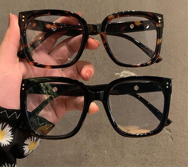sunglasses clap fashion oversized square eyeglasses frames for women men anti blue light glasses frame optical computer eyewear, White;black
sunglasses clap fashion oversized square eyeglasses frames for women men anti blue light glasses frame optical computer eyewear, White;black