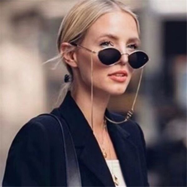 damp small frame cat's eye chain with concave shape uv proof sunglasses sonny / s, White;black
damp small frame cat's eye chain with concave shape uv proof sunglasses sonny / s, White;black