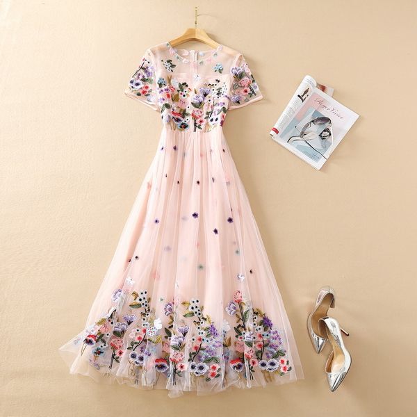 casual dresses europe and the united states women's clothing new spring short - sleeved round necked gauze flower embroidery dress mx3x, Black;gray
casual dresses europe and the united states women's clothing new spring short - sleeved round necked gauze flower embroidery dress mx3x, Black;gray