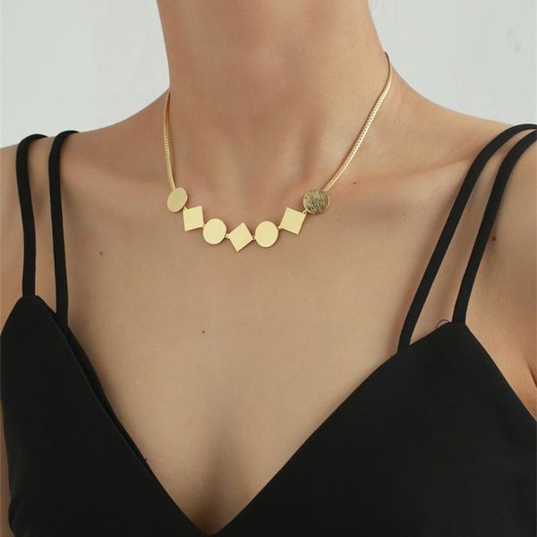 chokers peri'sbox gold color brushed coin choker necklace geometrical african jewelry thin herringbone chains metal necklaces 2021, Golden;silver
chokers peri'sbox gold color brushed coin choker necklace geometrical african jewelry thin herringbone chains metal necklaces 2021, Golden;silver