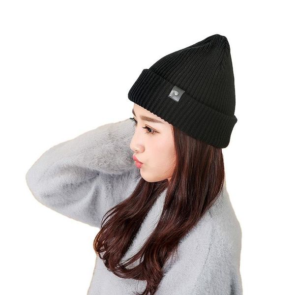 beanie/skull caps 2021 leather warm knit hat ladies cute flat solid color wool hats for women, Blue;gray
beanie/skull caps 2021 leather warm knit hat ladies cute flat solid color wool hats for women, Blue;gray