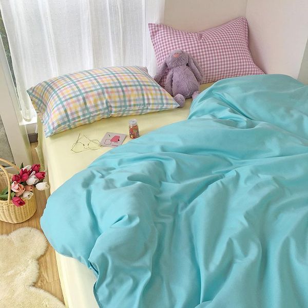 bedding sets duvet cover sheet pillow case bedspread bed couple nordic household 220*240
bedding sets duvet cover sheet pillow case bedspread bed couple nordic household 220*240