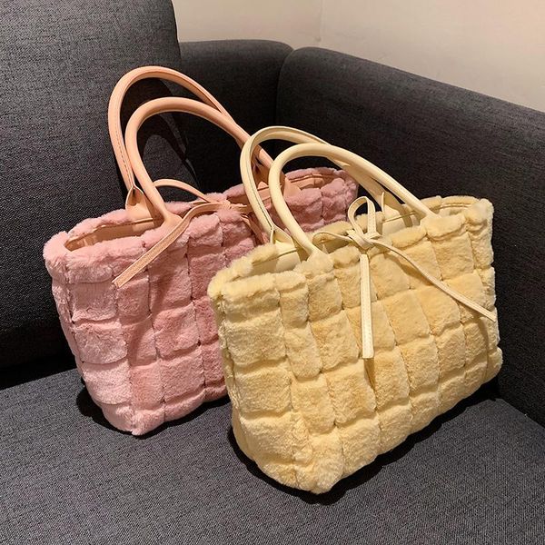 evening bags winter totes plaid faux fur designer shoulder bag for women handbags lady soft warm plush fluffy handle
evening bags winter totes plaid faux fur designer shoulder bag for women handbags lady soft warm plush fluffy handle