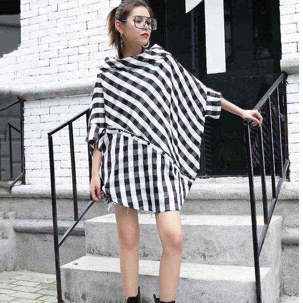 black women's molasses chess size big slash neck three quarters sleeve release fashion shirt adjustment spring fall 2021, White
black women's molasses chess size big slash neck three quarters sleeve release fashion shirt adjustment spring fall 2021, White