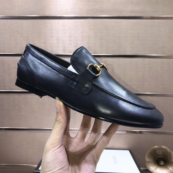 2021 classic men luxury business shoes derby gentleman honorable oxford designer mens shoes red white men party shoe for men dress shoes, Black
2021 classic men luxury business shoes derby gentleman honorable oxford designer mens shoes red white men party shoe for men dress shoes, Black