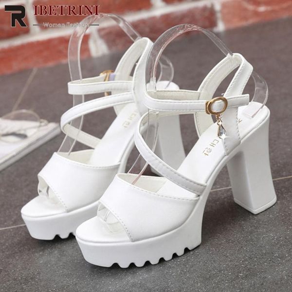 cool female summer shoes woman platform chunky heel crystal block sandals women consise classic, Black
cool female summer shoes woman platform chunky heel crystal block sandals women consise classic, Black