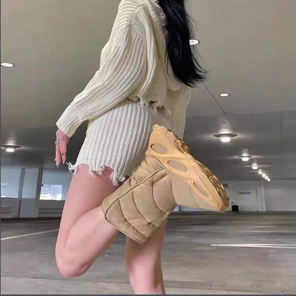 2022 running shoes sport new knit runner runner sulfur mx oat rock beluga rf light bred pearl cinder carbon zebra mono ice men
2022 running shoes sport new knit runner runner sulfur mx oat rock beluga rf light bred pearl cinder carbon zebra mono ice men