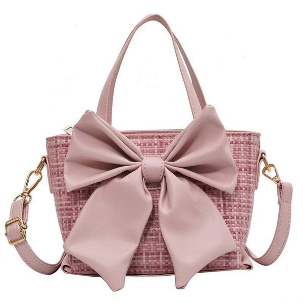 cross body summer luxury leather bow niche design 2021 trendy fashion lady messenger bag brand designer one-shoulder hand bucket
cross body summer luxury leather bow niche design 2021 trendy fashion lady messenger bag brand designer one-shoulder hand bucket
