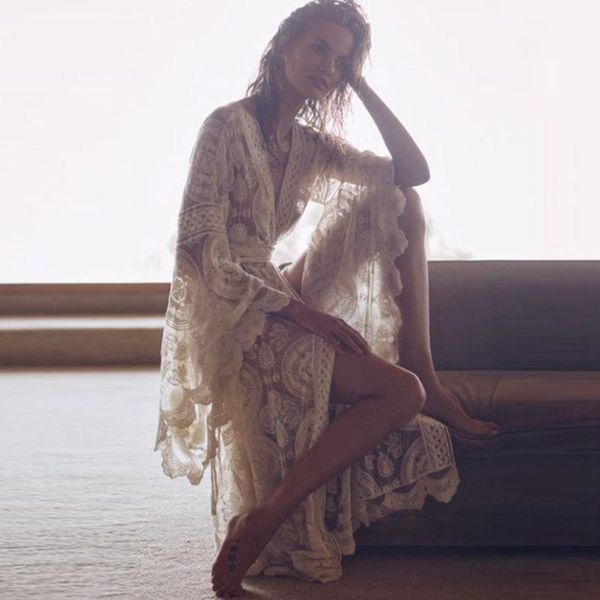 lace embroidered loose large size trumpet sleeve cardigan beach sun shirt vacation bikini outer blouse beachware women's swimwear, White;black
lace embroidered loose large size trumpet sleeve cardigan beach sun shirt vacation bikini outer blouse beachware women's swimwear, White;black
