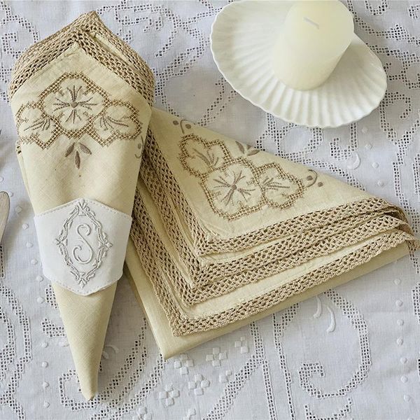 table napkin handmade 5pcs 40x40cm embroidery linen viscose placement bacterial-resistant home kitchen decoration accessories
table napkin handmade 5pcs 40x40cm embroidery linen viscose placement bacterial-resistant home kitchen decoration accessories