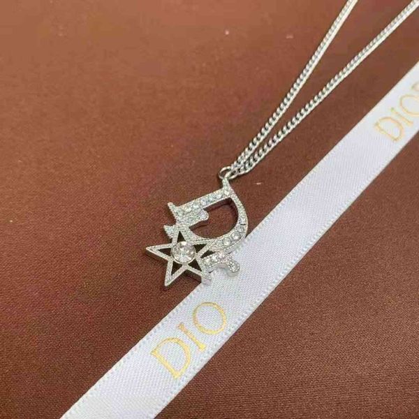 d home is 21 new hipop net red accessories, japanese and korean female fashion personality student pendant, couple gift, Silver
d home is 21 new hipop net red accessories, japanese and korean female fashion personality student pendant, couple gift, Silver